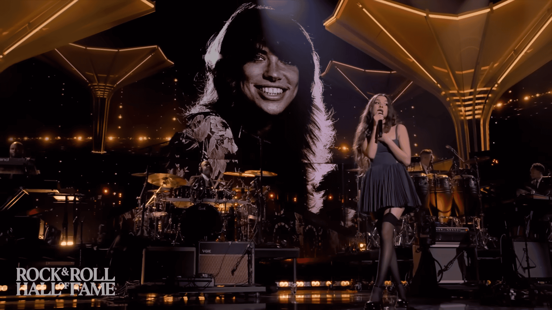 Olivia Rodrigo’s “You’re So Vain” Cover at Rock Hall 2022: A Sharp, Stylish Tribute to Carly Simon