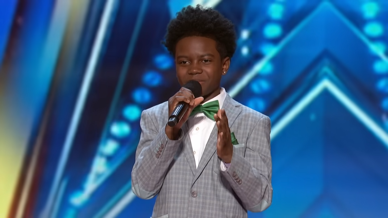 Simon Cowell Challenges 11-Year-Old Singer to Go A Cappella (The Shocking Result on AGT)