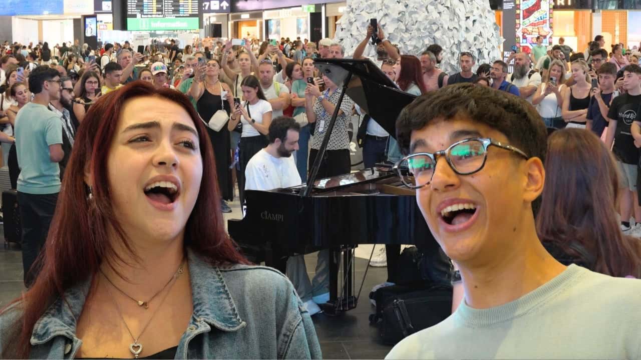 Perfect by Ed Sheeran: Amazing Flashmob at Rome Airport (Must-See)