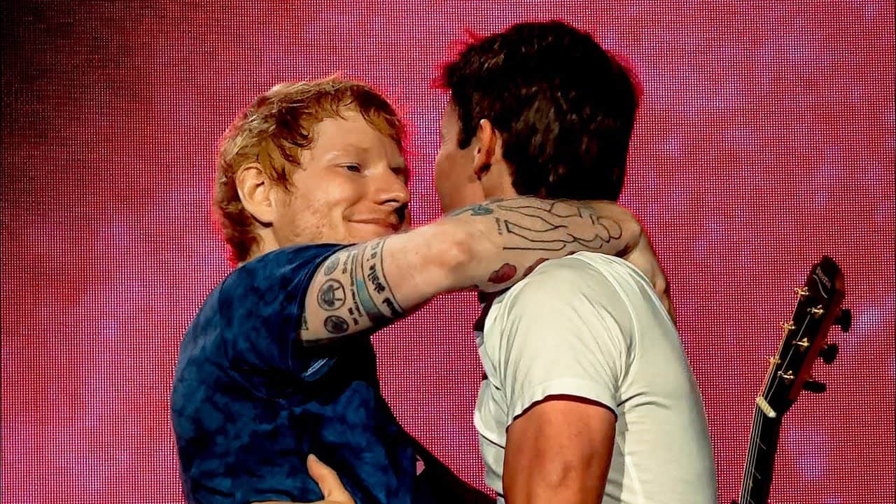 THIS DUET HIT LIKE A WAVE: Ed Sheeran and James Blunt Sing “Goodbye My Lover” Live in Ipswich