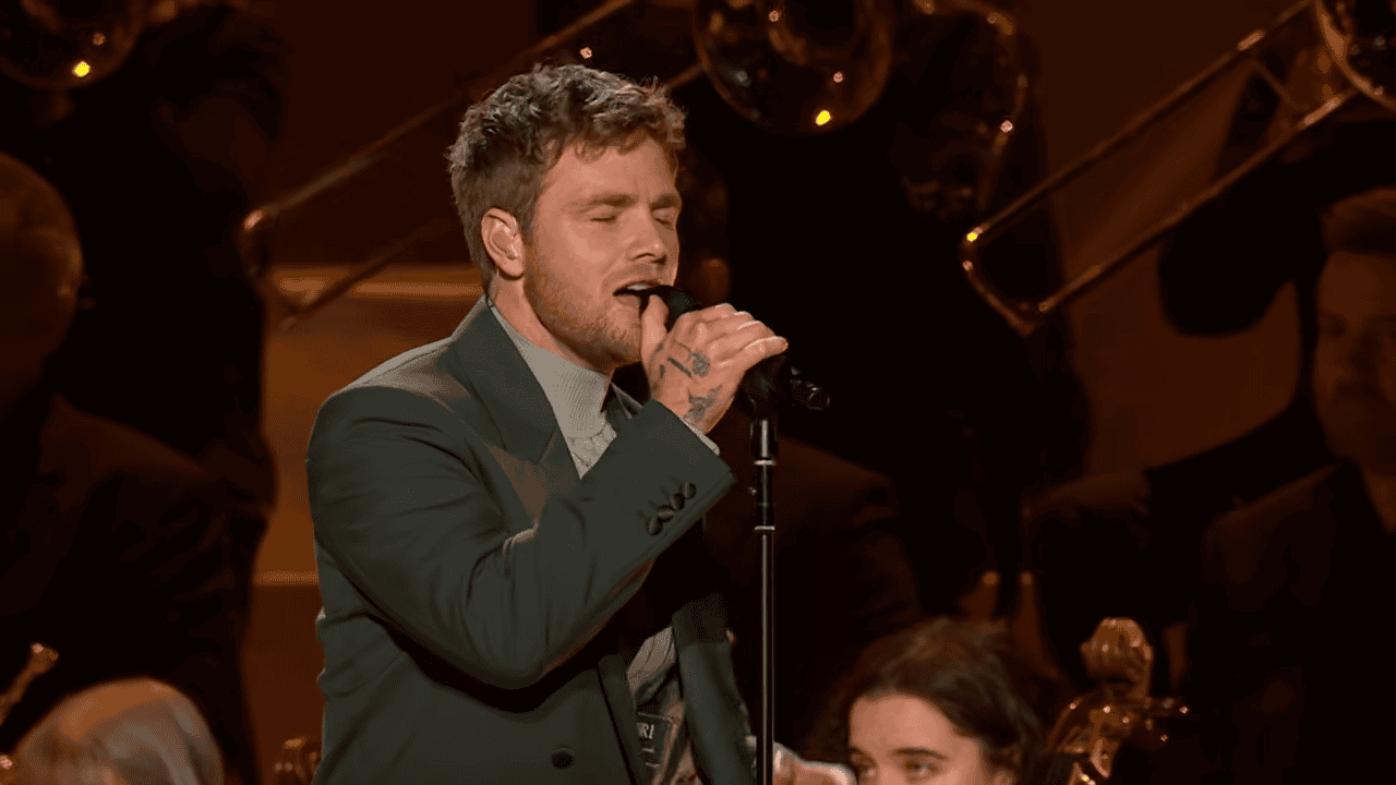 Alex Warren’s “Ordinary” Live at the BRIT Awards  Will Leave a Mark