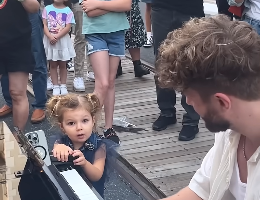 Emilio Piano and a 3-Year-Old’s Touching Titanic Surprise